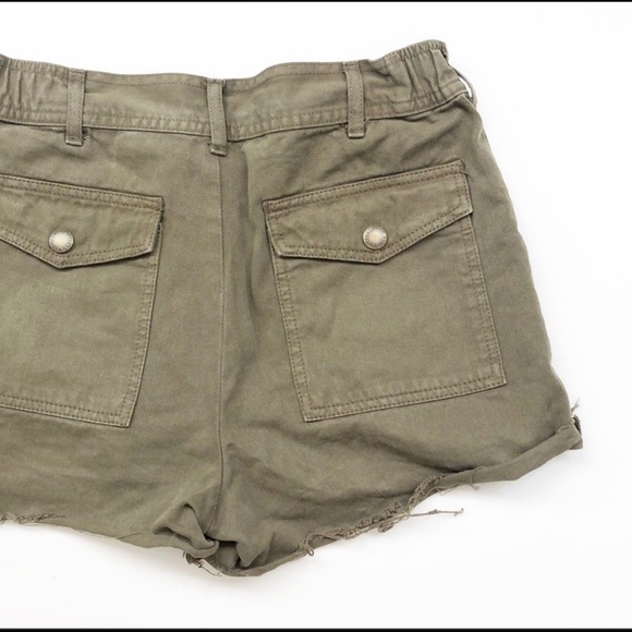 John Galt/J. Galt olive green raw hem cargo shorts - Picture 4 of 6